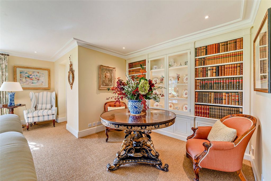 Additional image 15 of 6 bed detached house for saleNorth End, Newbury, Hampshire RG20