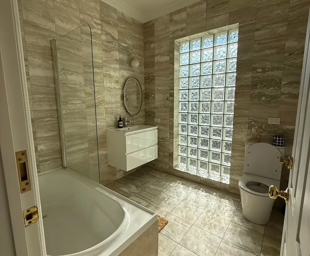 Additional image 4 of Room 1/803 Malvern Road, Toorak VIC 3142