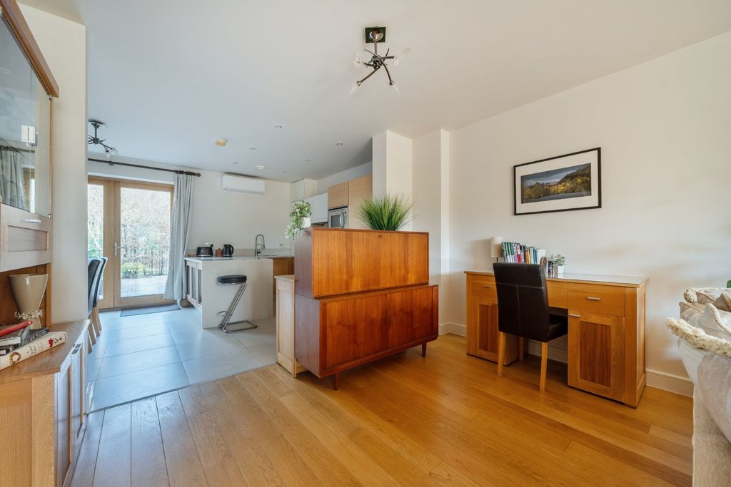 Additional image 18 of 2 bed terraced house for saleCliveden Gages, Taplow, Buckinghamshire SL6