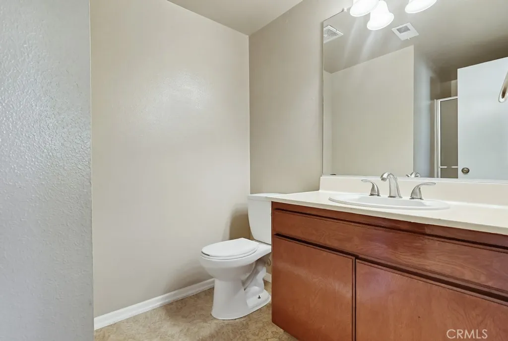 Additional image 45 of 19018 Sherman Way Unit 110, Reseda, CA 91335
