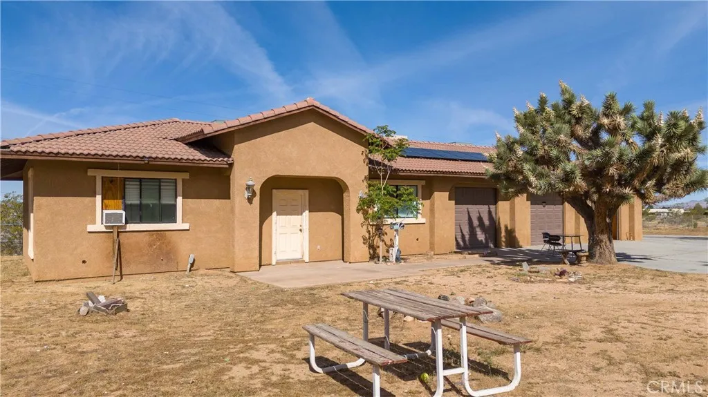 Additional image 133 of 9473 Juniper St, Apple Valley, CA 92308