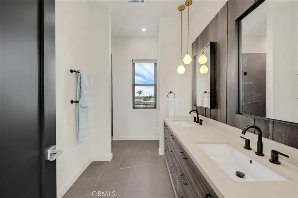 Additional image 92 of 756 W 19th Street Unit B, Costa Mesa, CA 92627