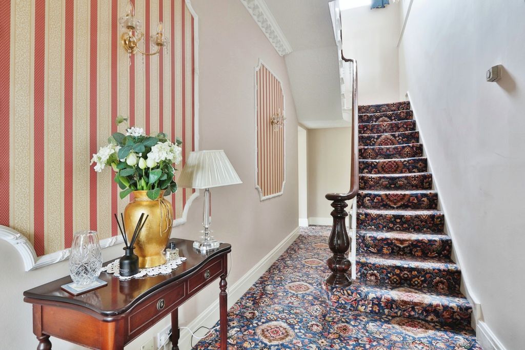 Additional image 5 of 4 bed detached house for saleGanstead Lane, Ganstead, Bilton, Hull HU11