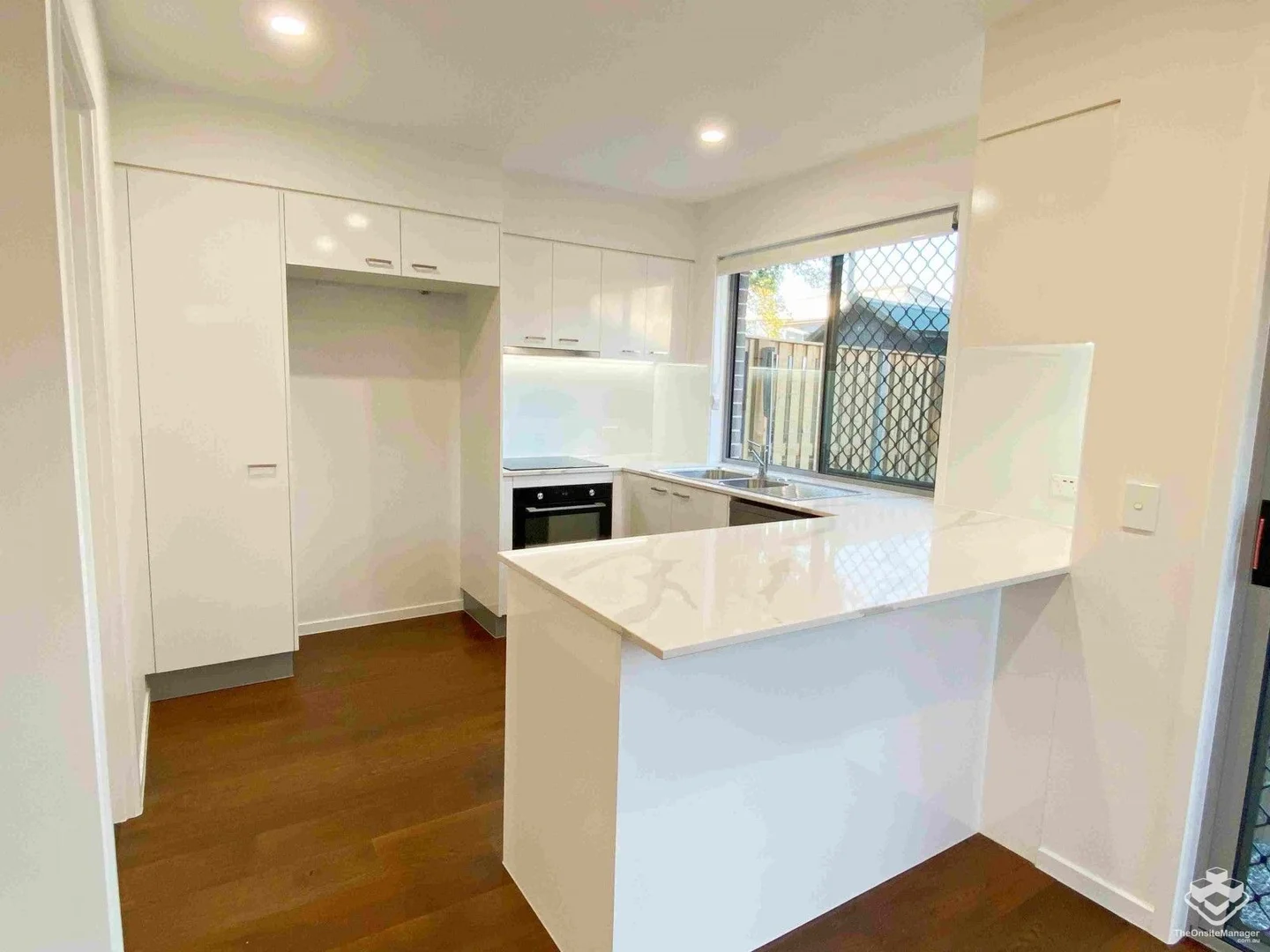 Additional image 3 of ID:21172930/15 Alter Street, Wynnum West QLD 4178