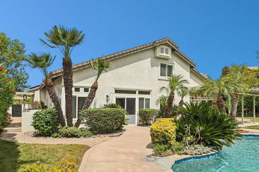 Additional image 44 of 1747 Crescent Knolls Gln, Escondido, CA 92029