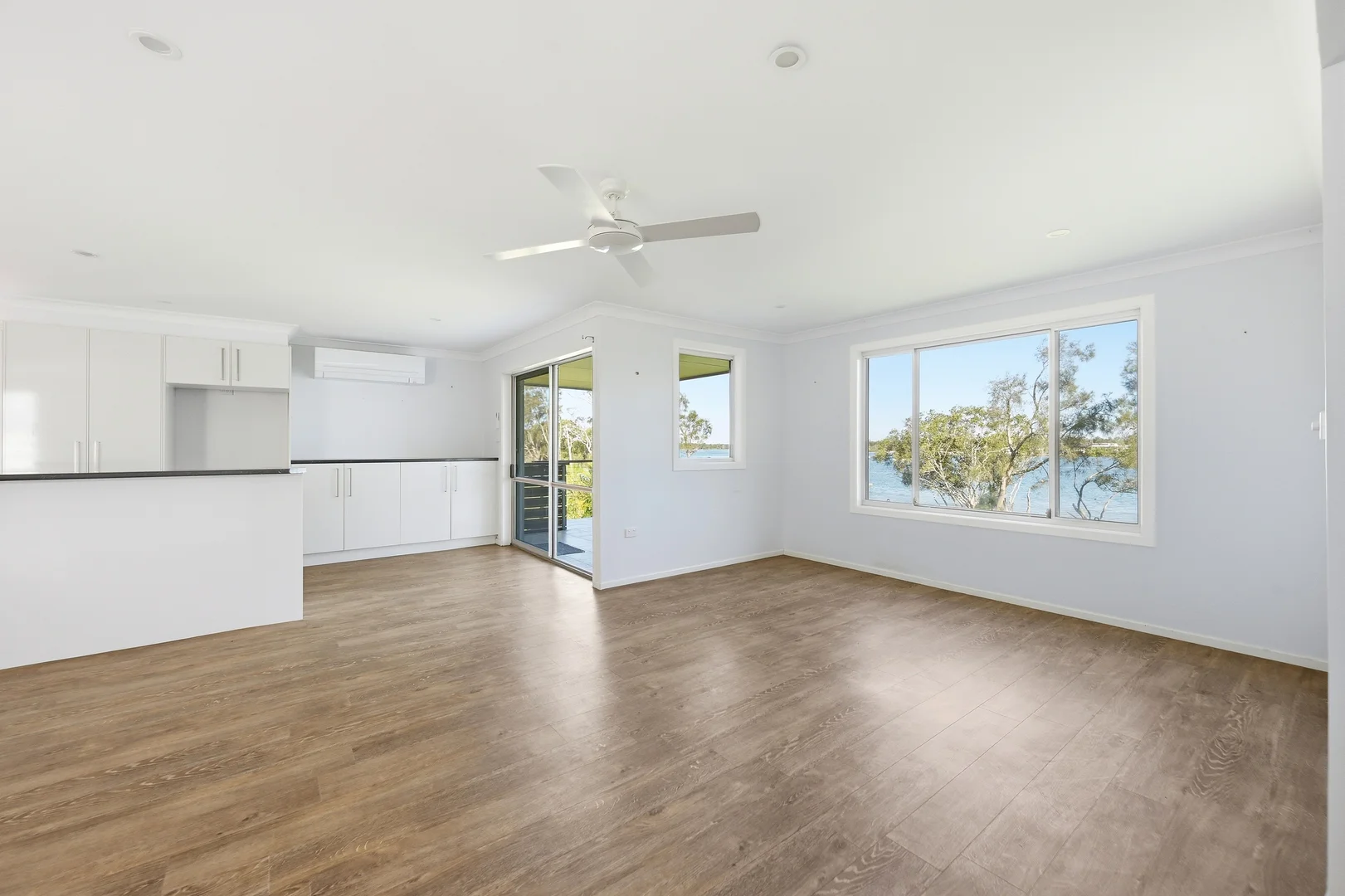 Additional image 7 of 26 Shoreline Drive, North Shore NSW 2444