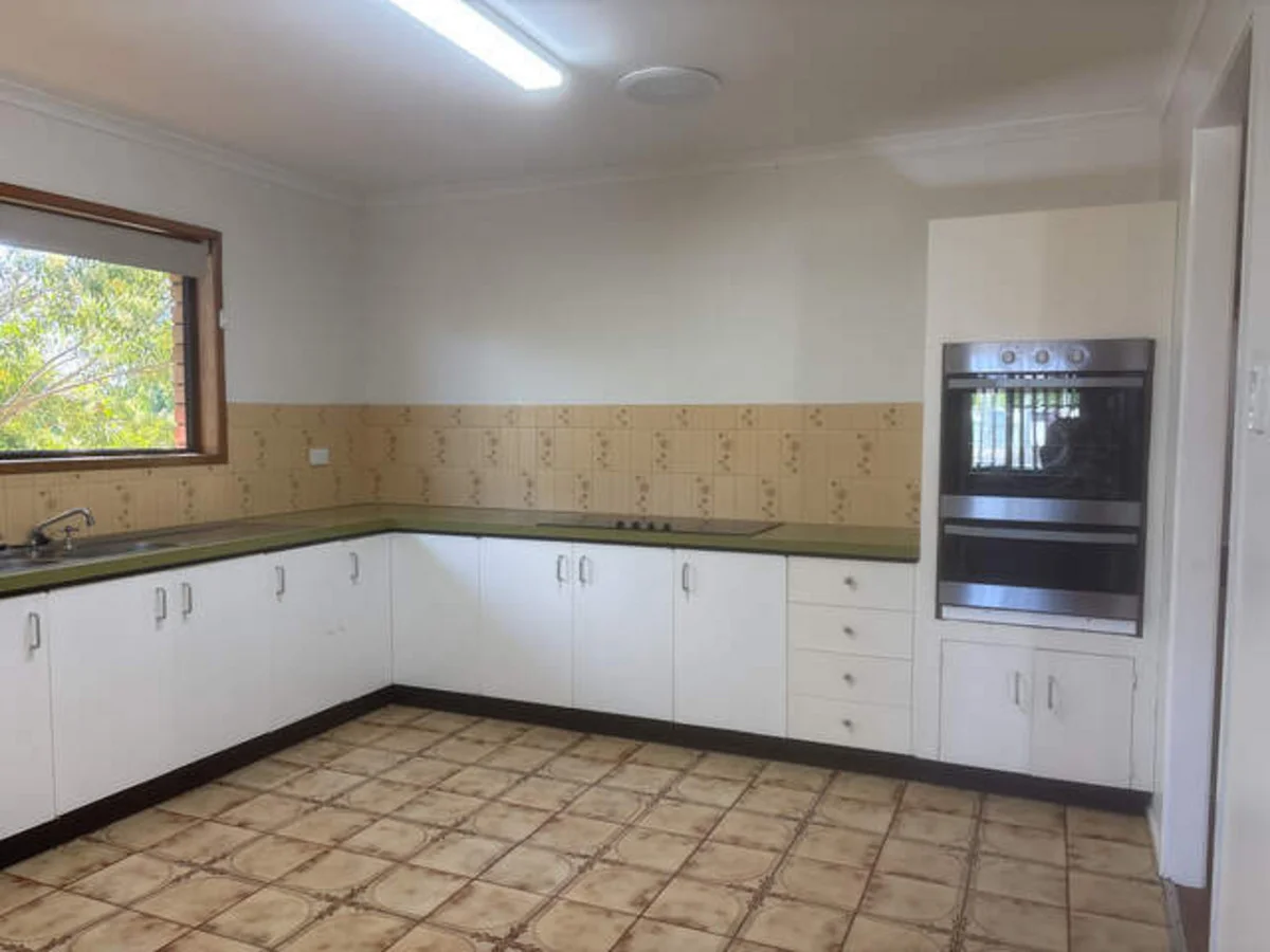 Additional image 4 of 85 Phillip Street, Mount Pleasant QLD 4740