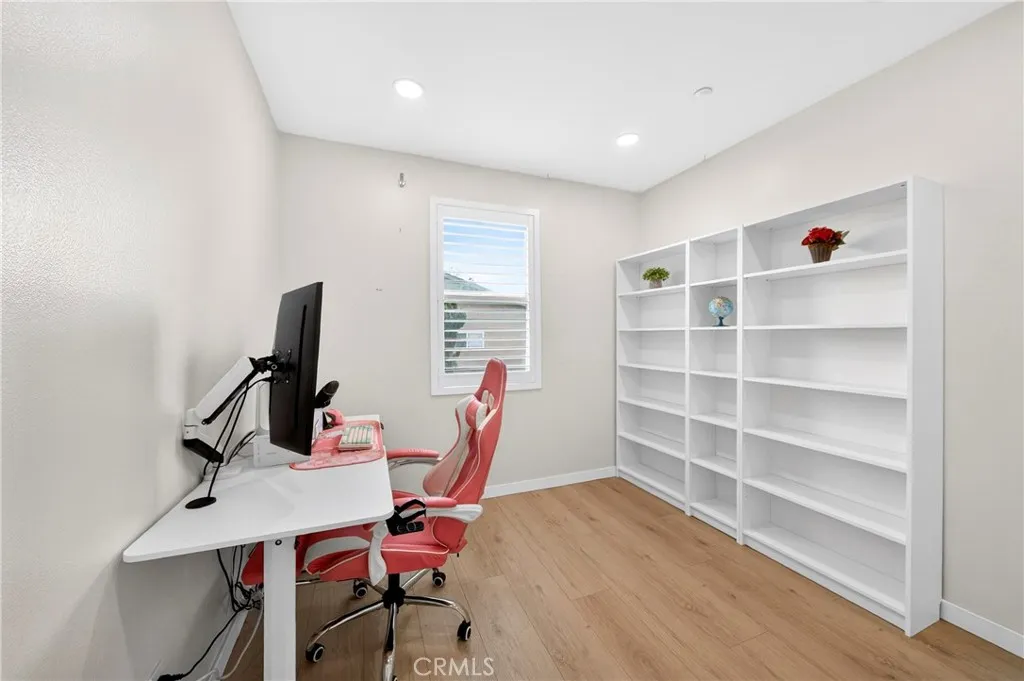 Additional image 11 of 2827 W Edinger Avenue, Santa Ana, CA 92704