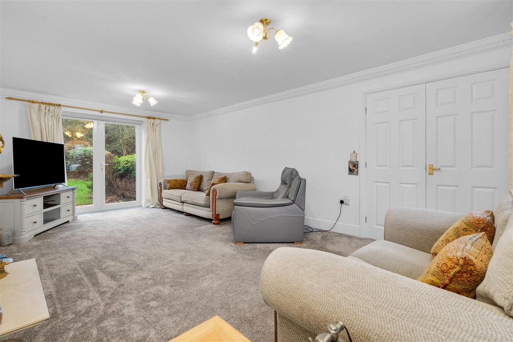 Additional image 5 of 4 bed detached house for saleKingfisher Close, Hartlepool TS26