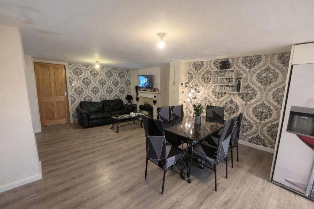 Calver Road, Keighley photo 5