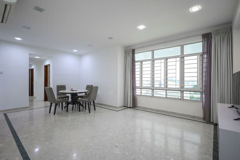 73 Choa Chu Kang Loop