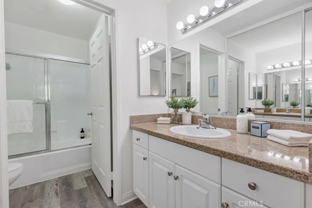 Additional image 10 of 21500 Burbank Blvd Unit 316, Woodland Hills, CA 91367