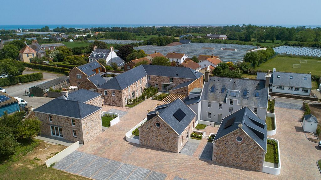 Additional image 2 of 2 bed flat for saleApt 5 The Farm House, Heritage Farm, St Clement JE2