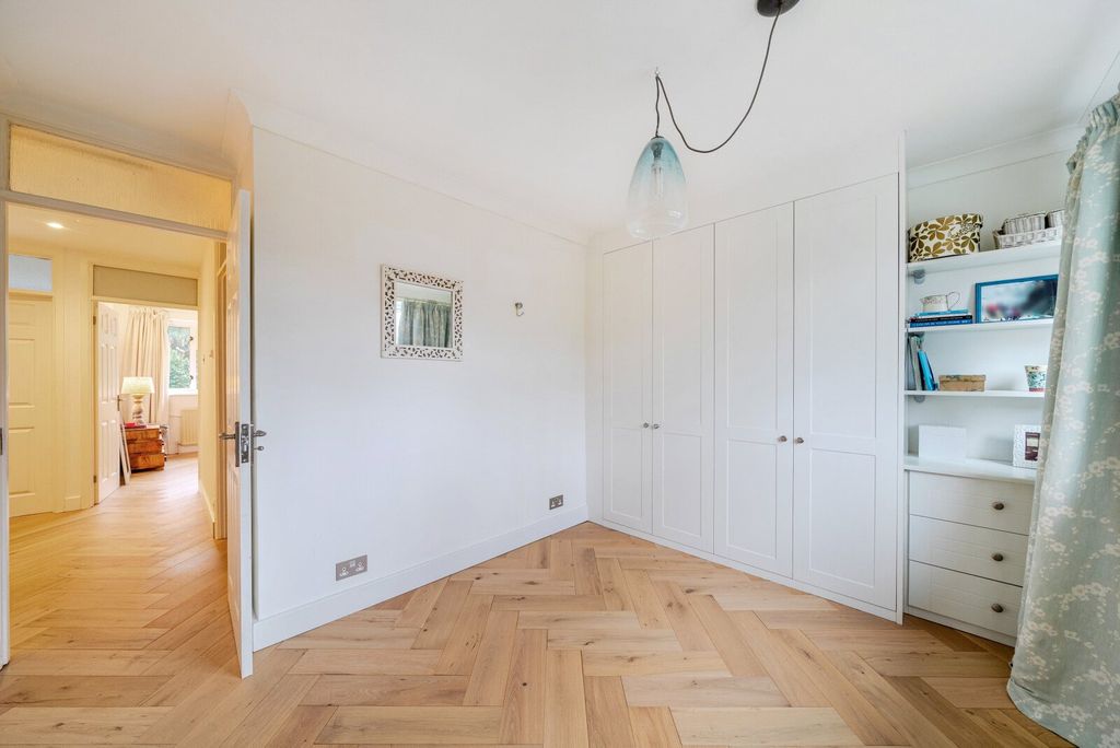 Additional image 14 of 4 bed terraced house for saleGower Road, Weybridge KT13