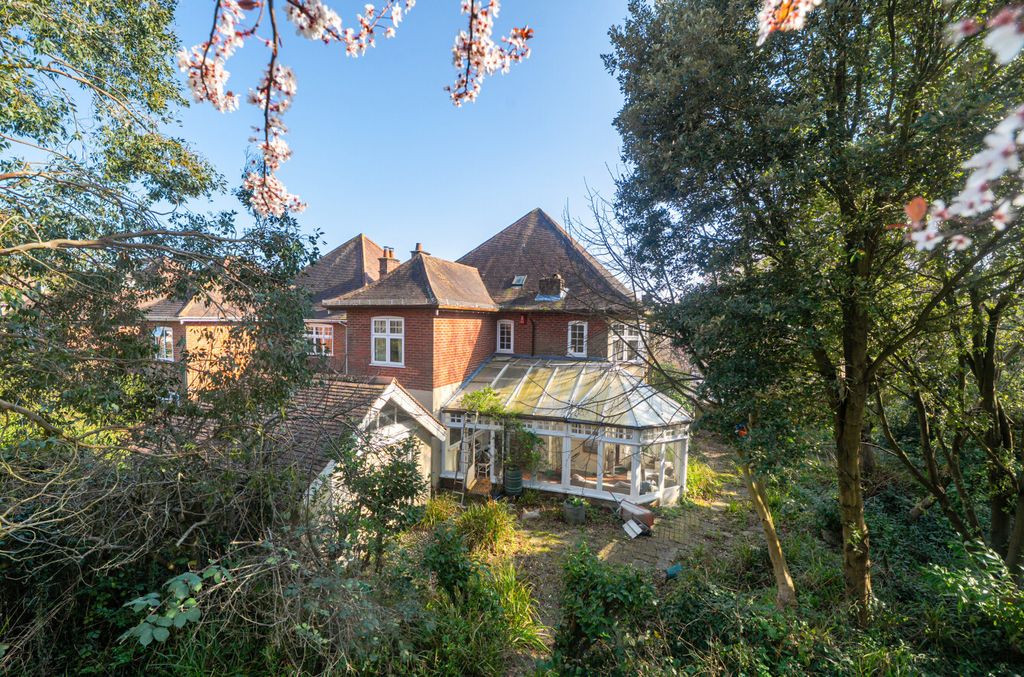 Additional image 16 of 5 bed detached house for saleBlenheim Avenue, Highfield, Southampton, Hampshire SO17