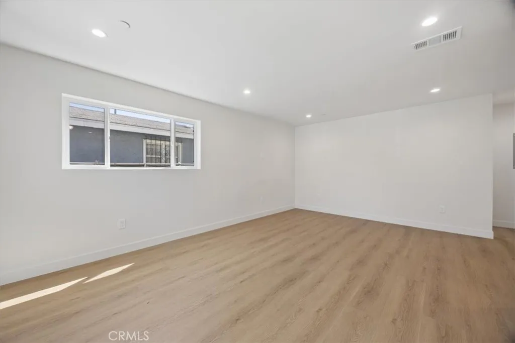 Additional image 59 of 1154 W 67th St, Los Angeles, CA 90044