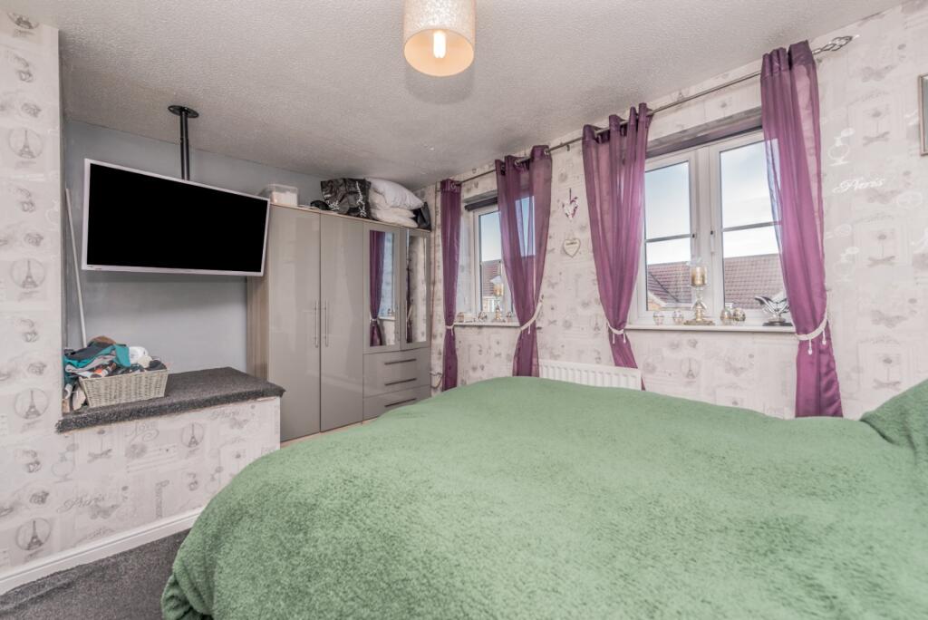 Additional image 9 of Wentworth Crescent, Bradford, West Yorkshire, BD4