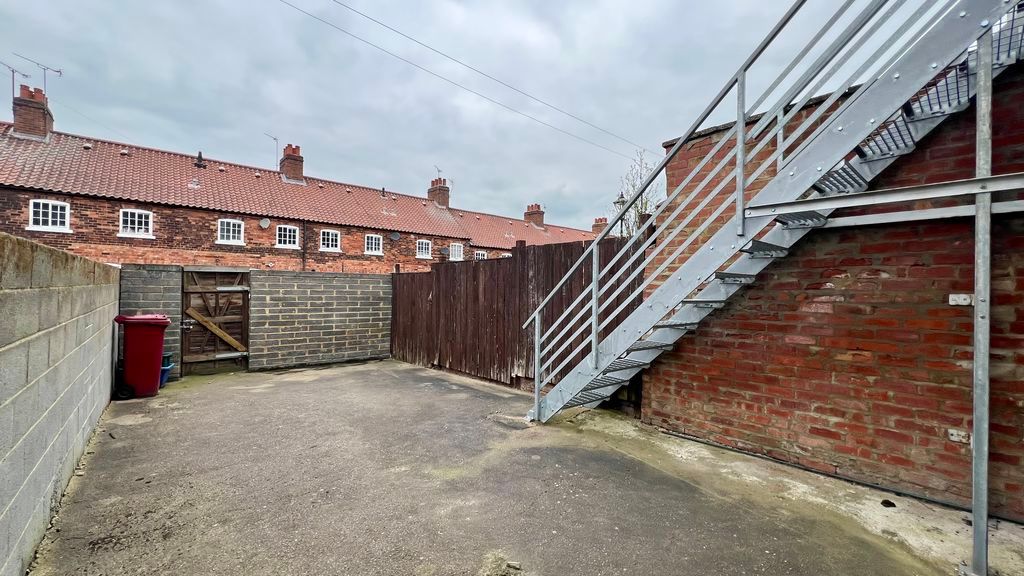 Additional image 17 of 3 bed terraced house for sale21 & 21A Queen Street, Scunthorpe DN16