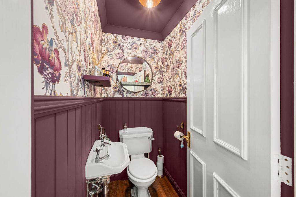 Additional image 12 of 4 bed flat for saleFlat 4 Bruce Court, Links Parade, Carnoustie DD7