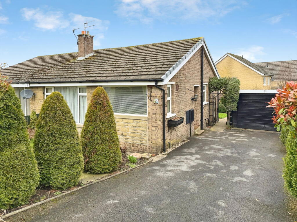 Halsteads Way, Steeton, Keighley, BD20 6SN