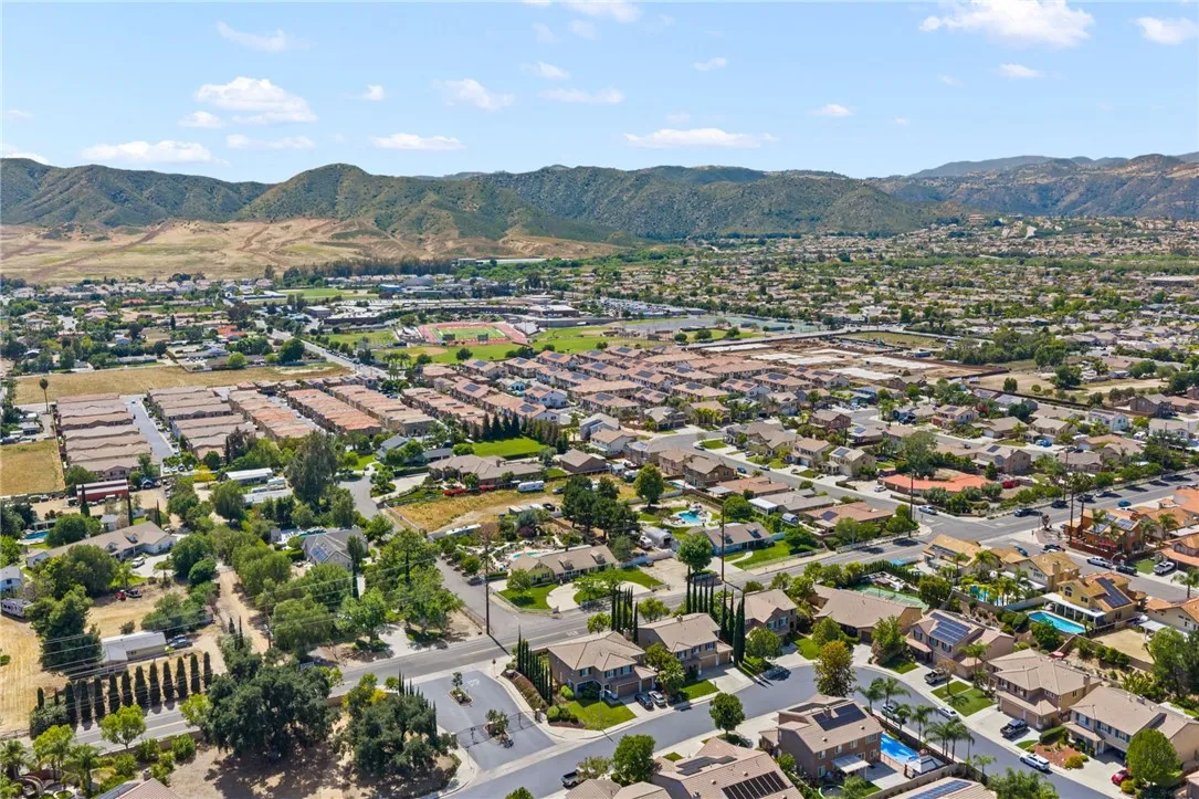 Additional image 95 of 24239 Broad Oak Street, Murrieta, CA 92562