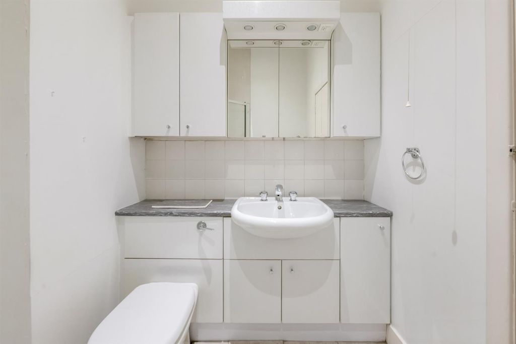 Additional image 20 of 2 bed flat for sale5B Bridge Street, Dollar FK14