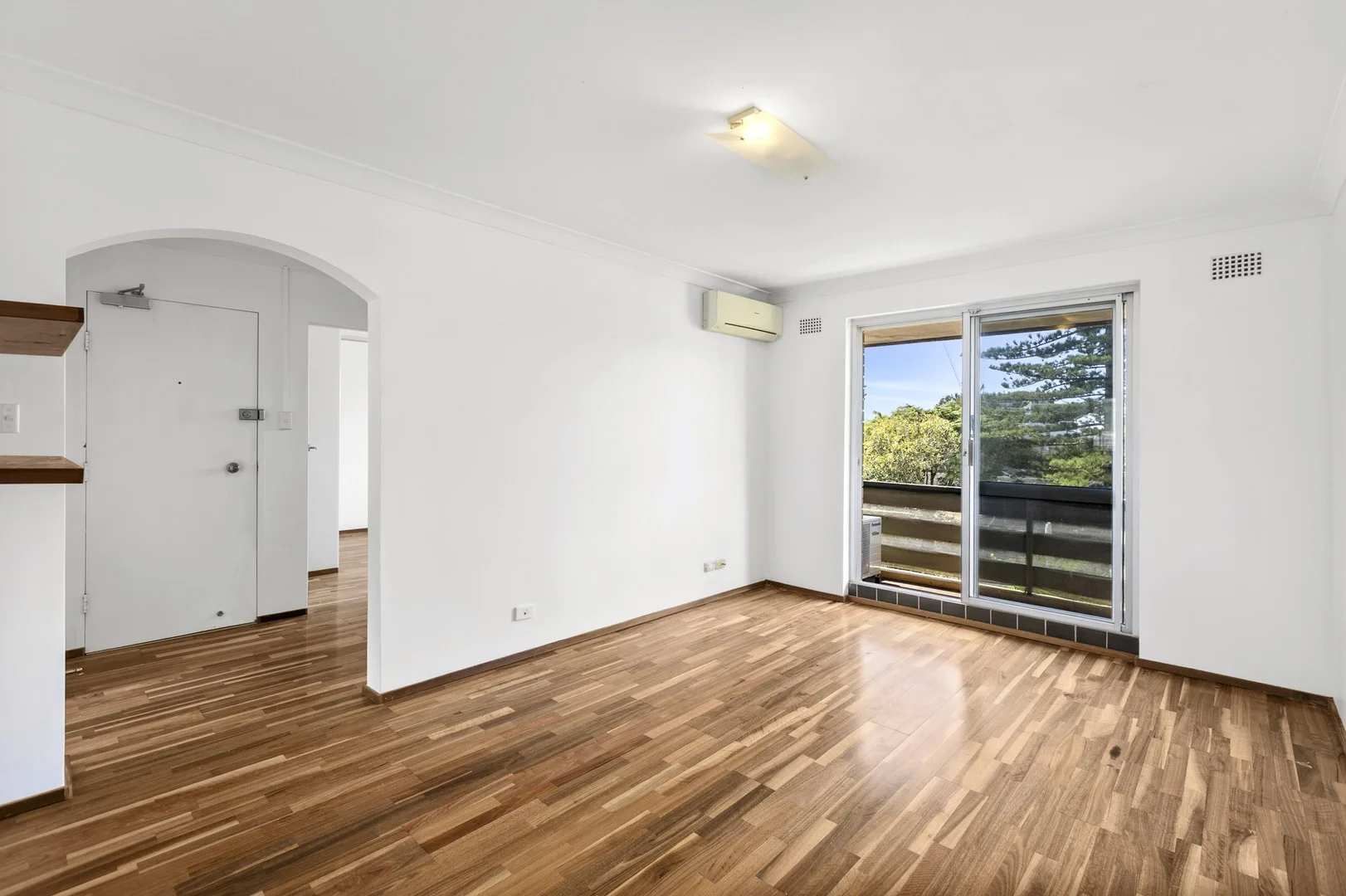 8/29 Redman Road, Dee Why NSW 2099