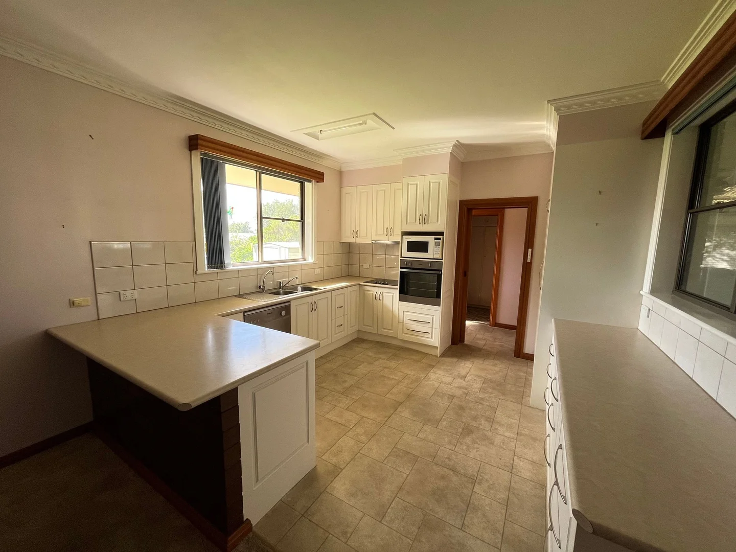 3 Fourth Ave, Naracoorte SA 5271