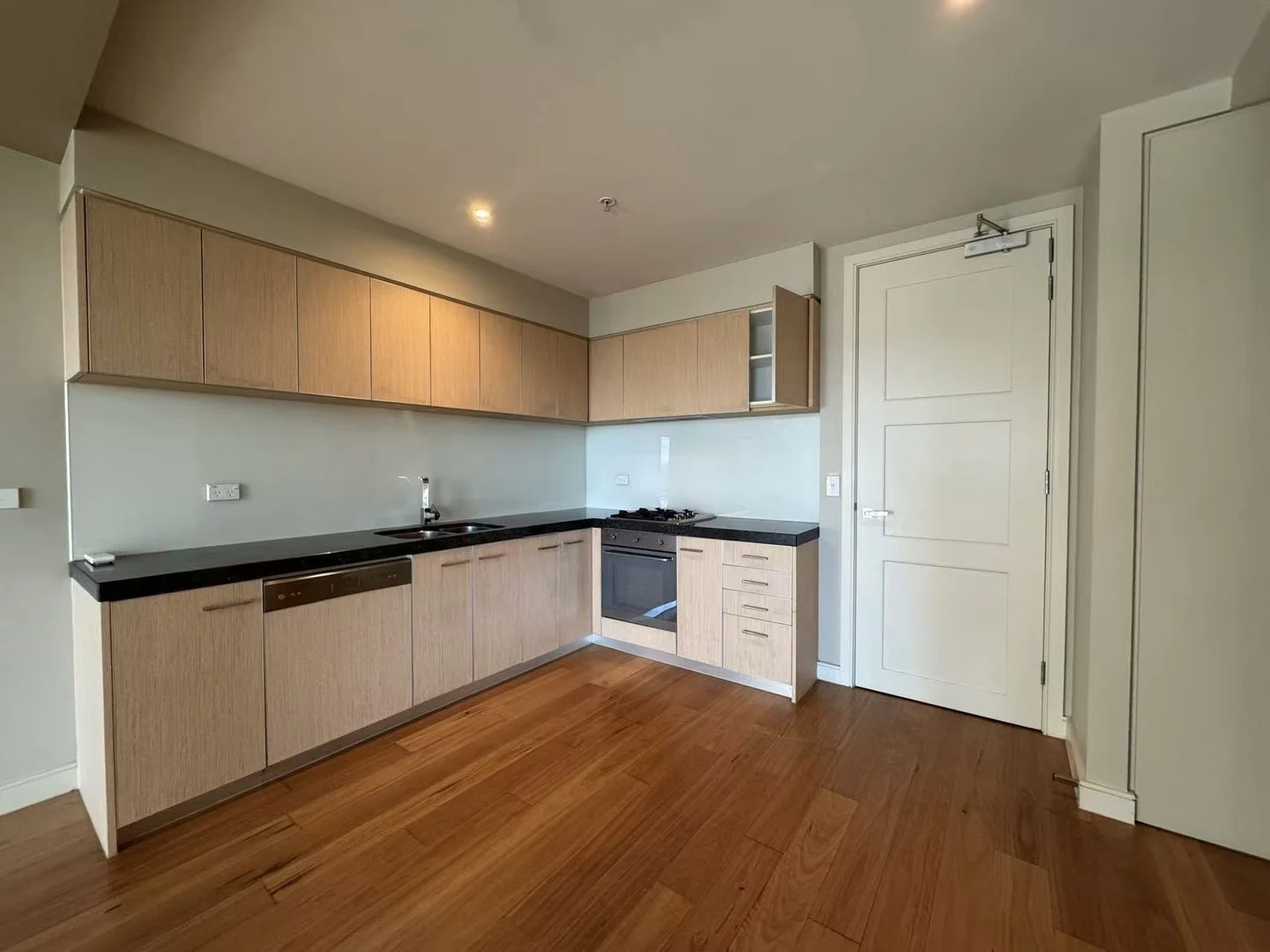 1206/218 A'Beckett Street, Melbourne VIC 3000