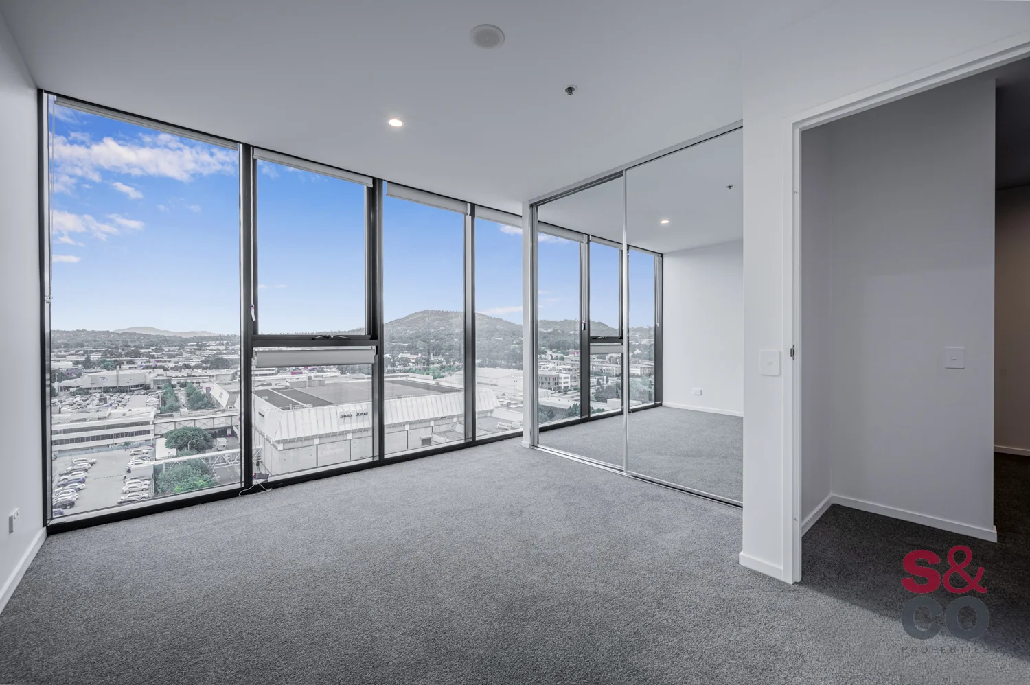 1218/15 Bowes Street, Phillip ACT 2606 photo 3