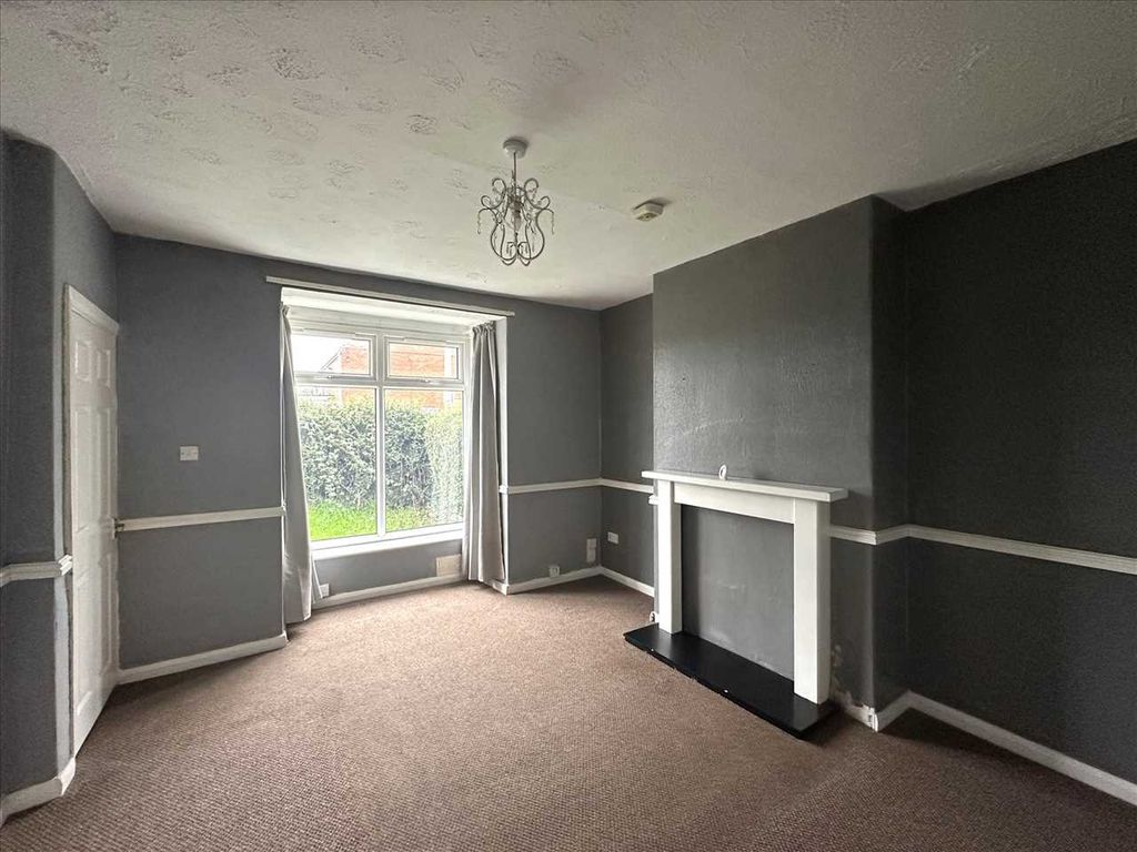 Additional image 2 of 3 bed semi-detached house for saleSt John's Road, Scunthorpe DN16