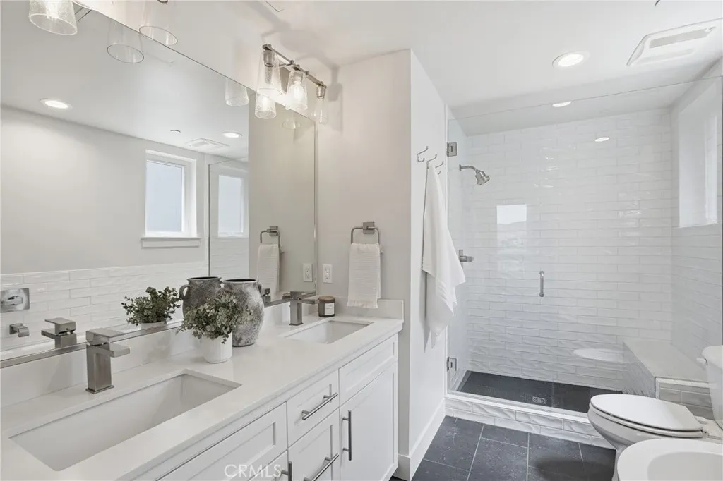 Additional image 77 of 2460 Victoria Ave Unit 104, San Luis Obispo, CA 93401