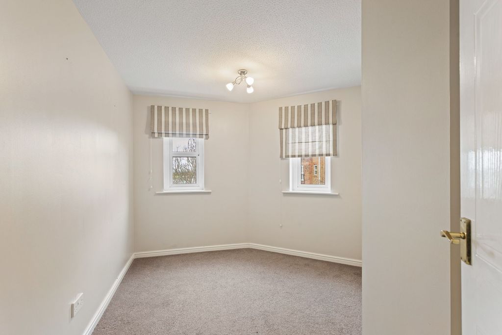 Additional image 20 of 3 bed flat for saleCanavan Court, Falkirk FK2