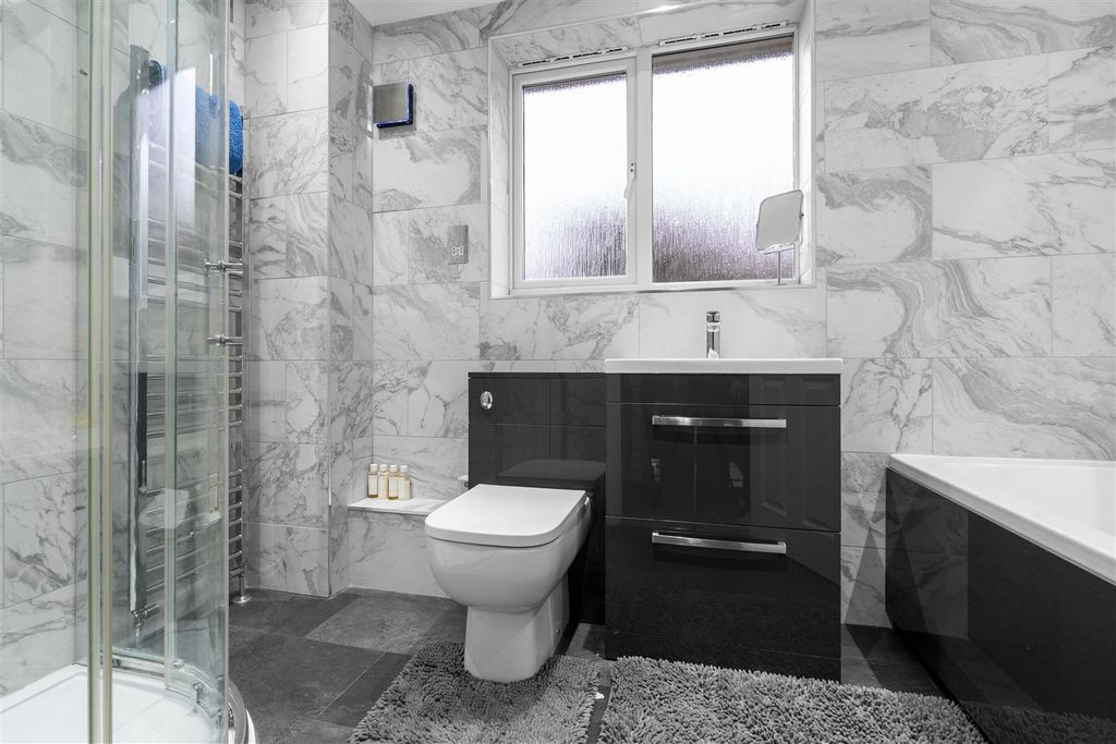 Additional image 16 of 4 bed detached house for saleKingfisher Close, Hartlepool TS26