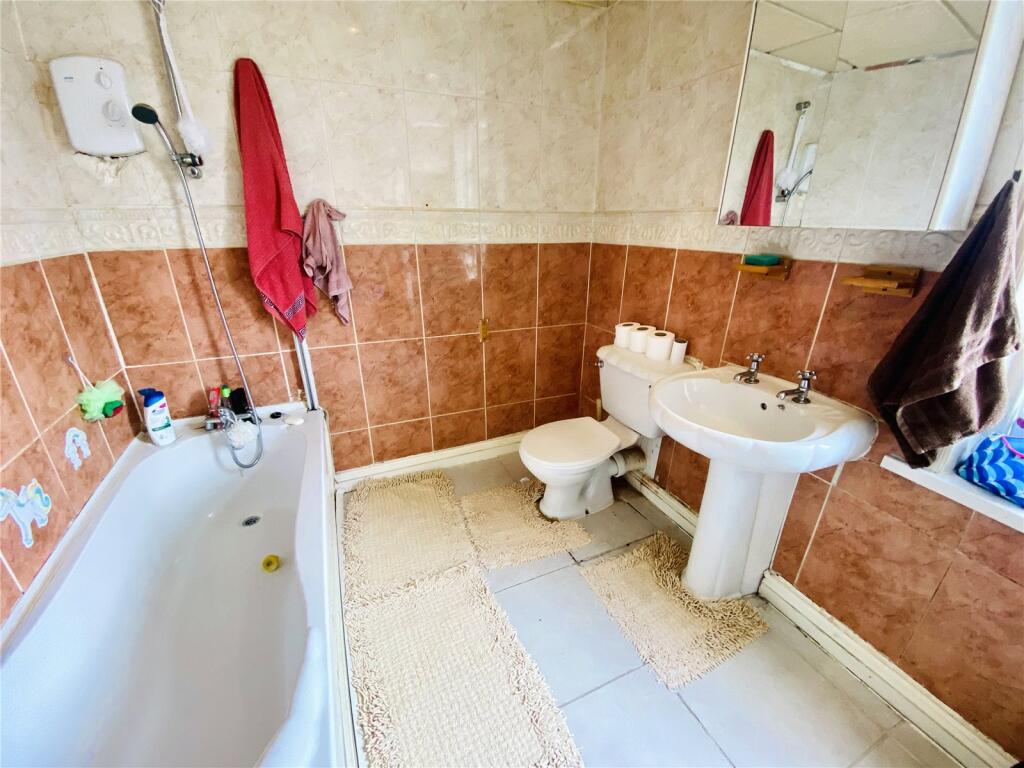Additional image 6 of Helmsley Street, Bradford, West Yorkshire, BD4