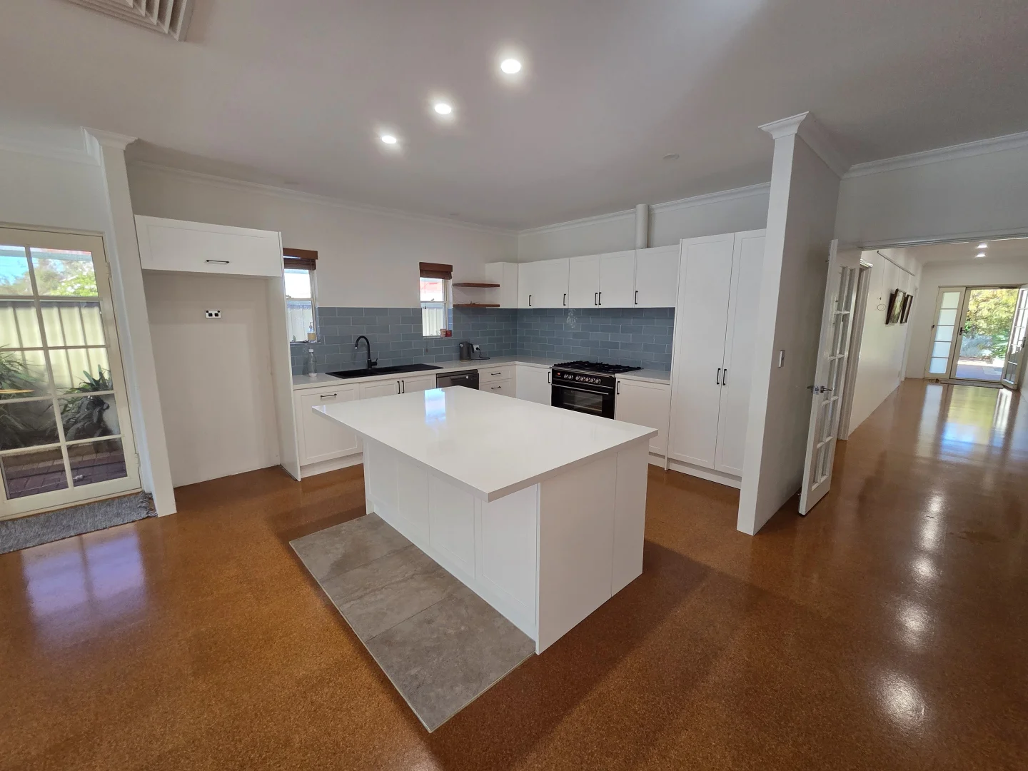 Additional image 11 of 37 Thomas St, West Busselton WA 6280