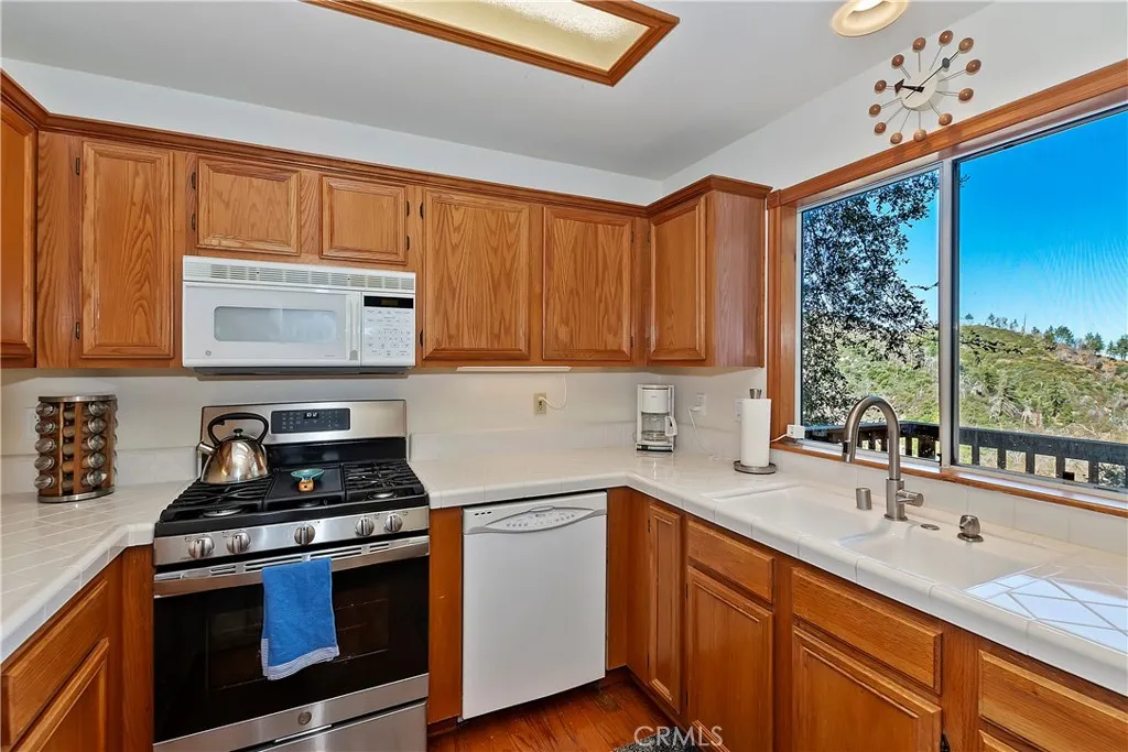 Additional image 40 of 1162 Brentwood Drive, Lake Arrowhead, CA 92352