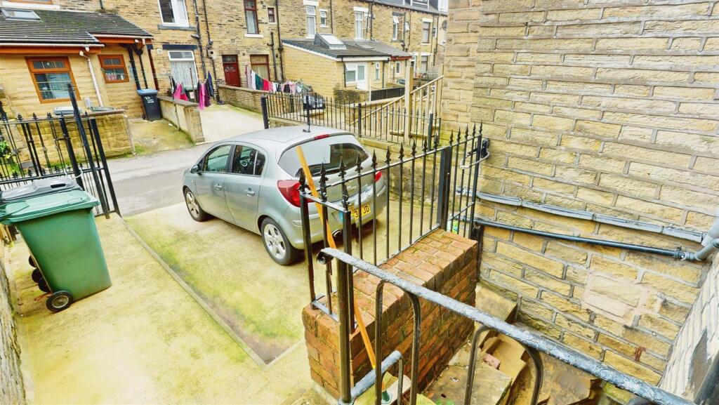 Additional image 11 of Beckside Road, Bradford