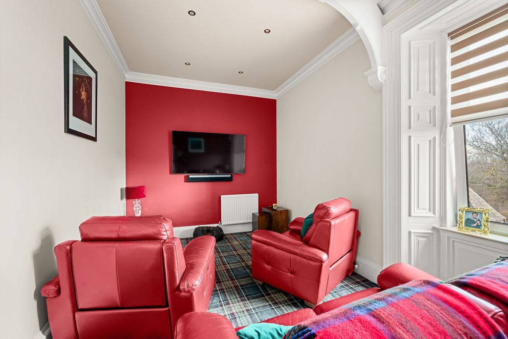 Additional image 15 of 4 bed flat for saleFlat 4 Bruce Court, Links Parade, Carnoustie DD7