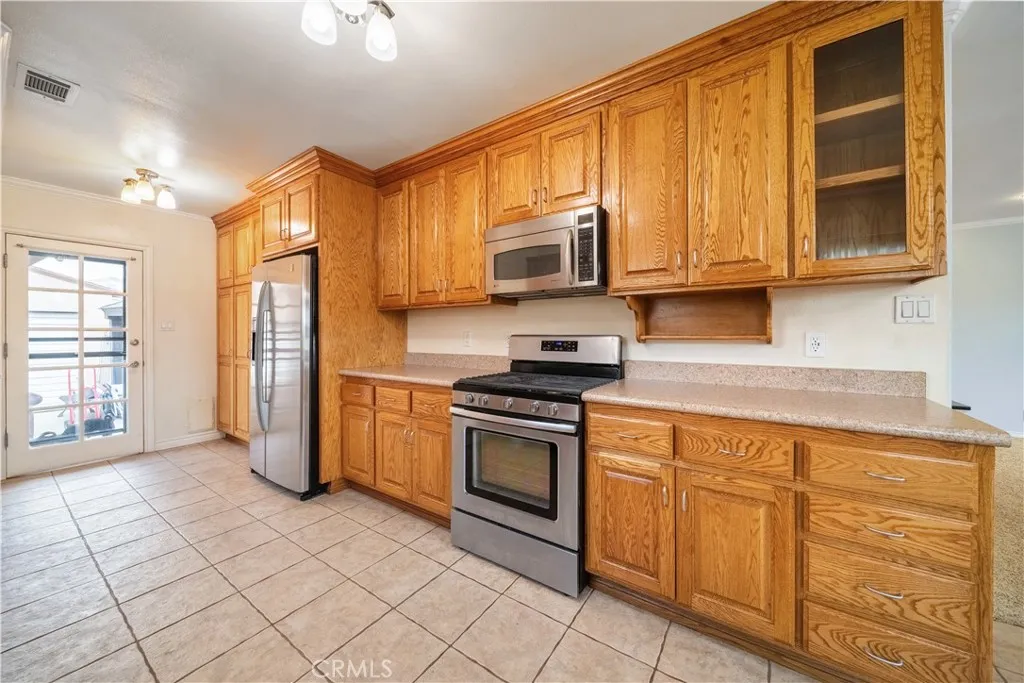Additional image 10 of 11203 Dunning St, Santa Fe Springs, CA 90670