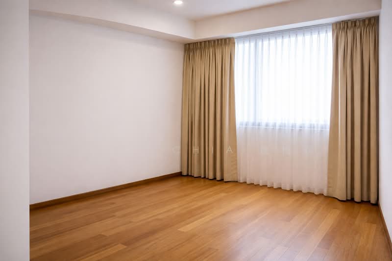 18 Marina Boulevard photo 3