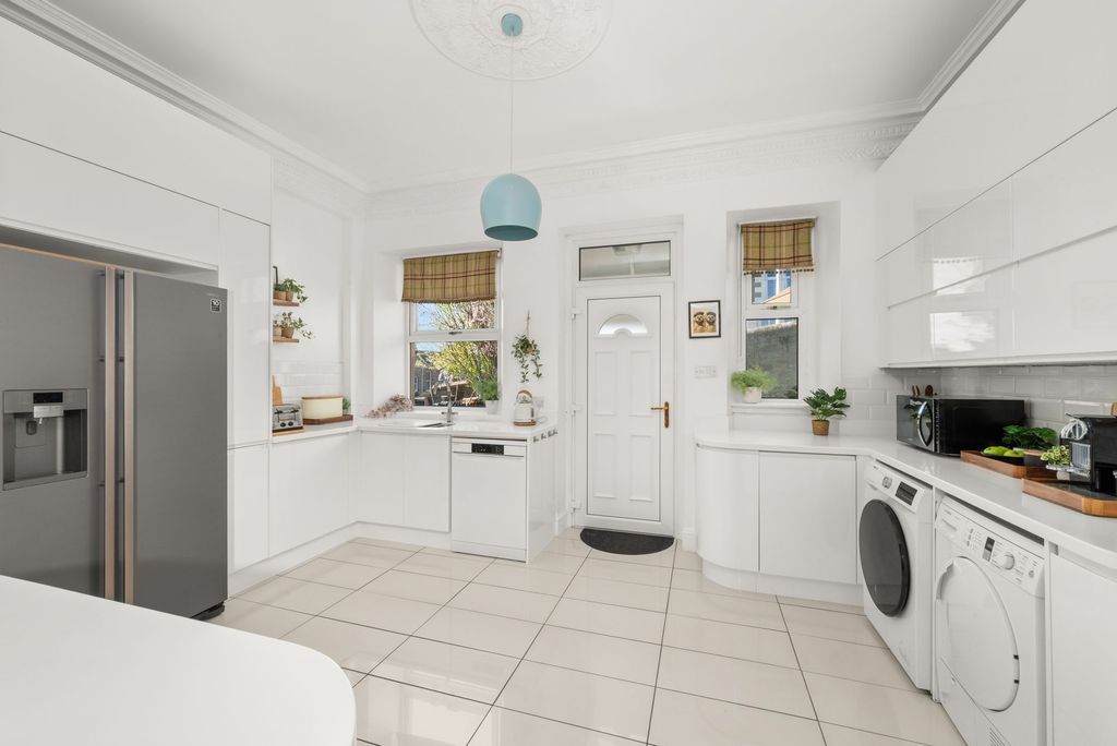 Additional image 8 of 7 bed semi-detached house for sale15 West Park Road, West End, Dundee DD2