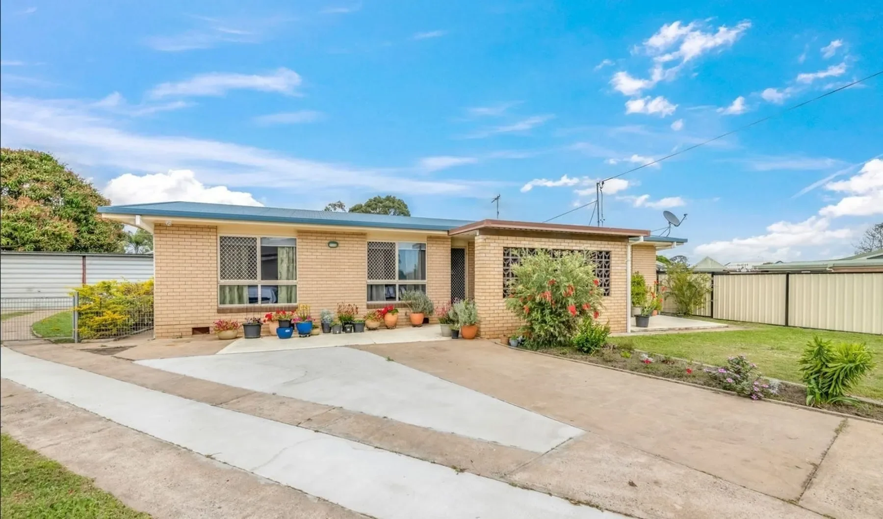 11 Phillips Street, Bundaberg North QLD 4670