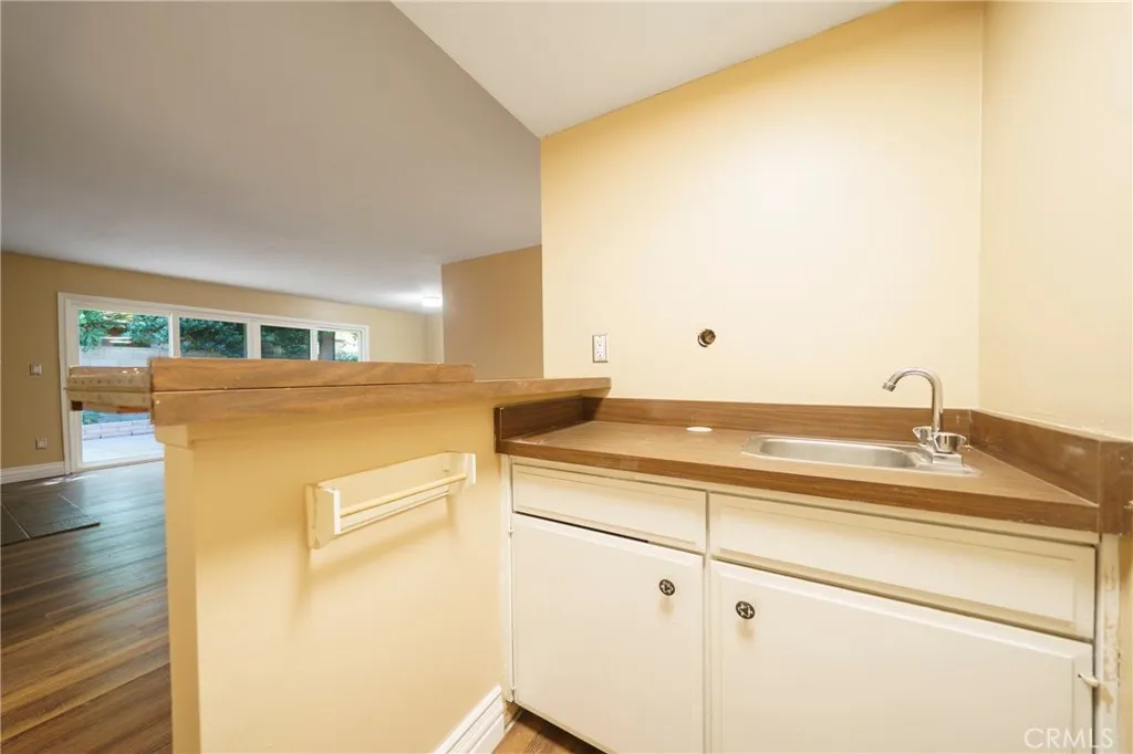 Additional image 67 of 8120 Canby Ave #6, Reseda, CA 91335