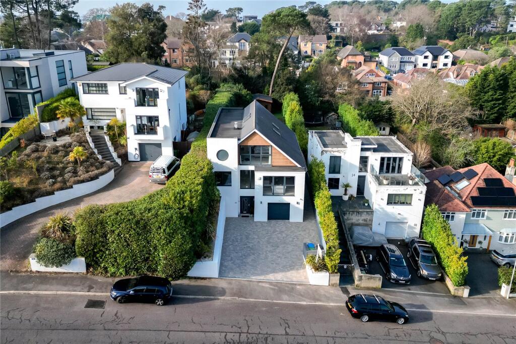 Blake Hill Avenue, Lilliput, Poole, Dorset, BH14