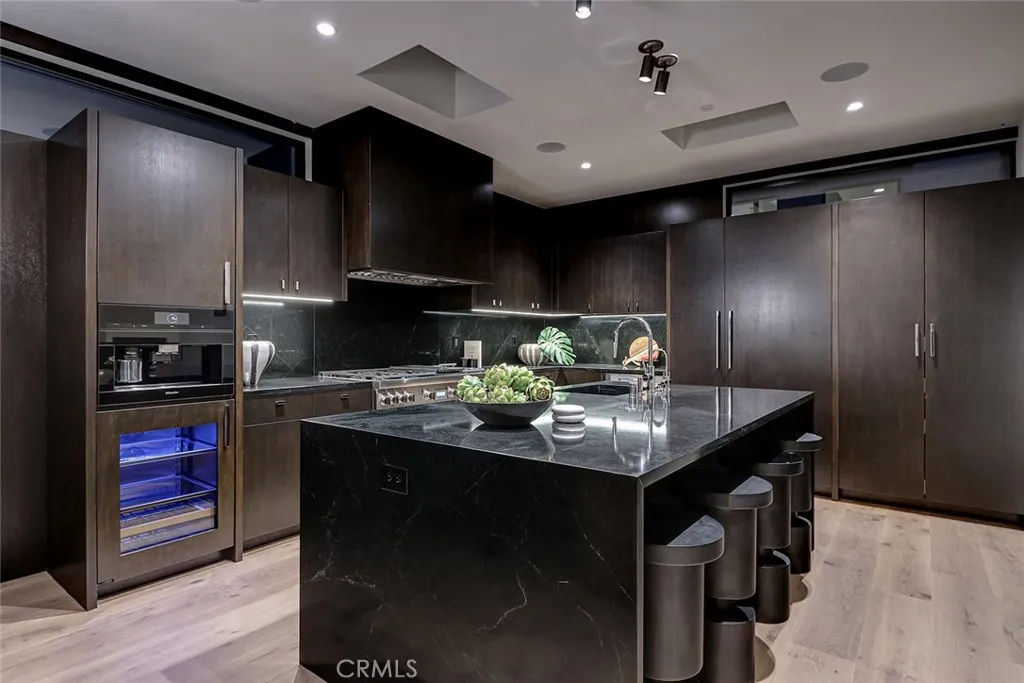 Additional image 84 of 315 25th, Manhattan Beach, CA 90266