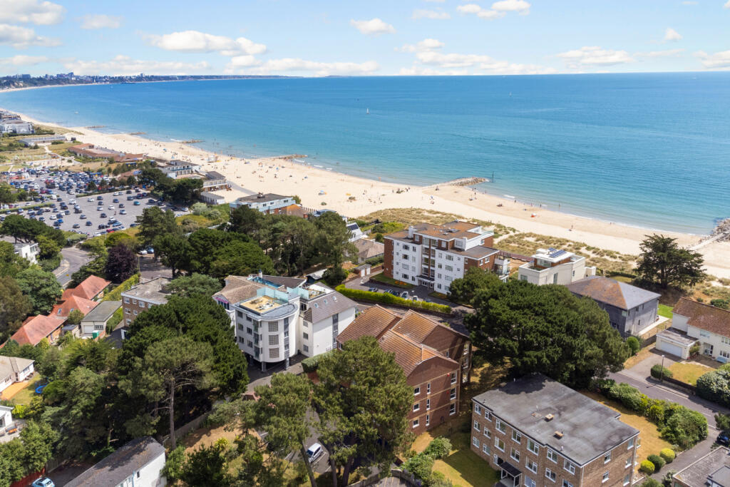 Banks Road, Sandbanks, Poole, Dorset, BH13