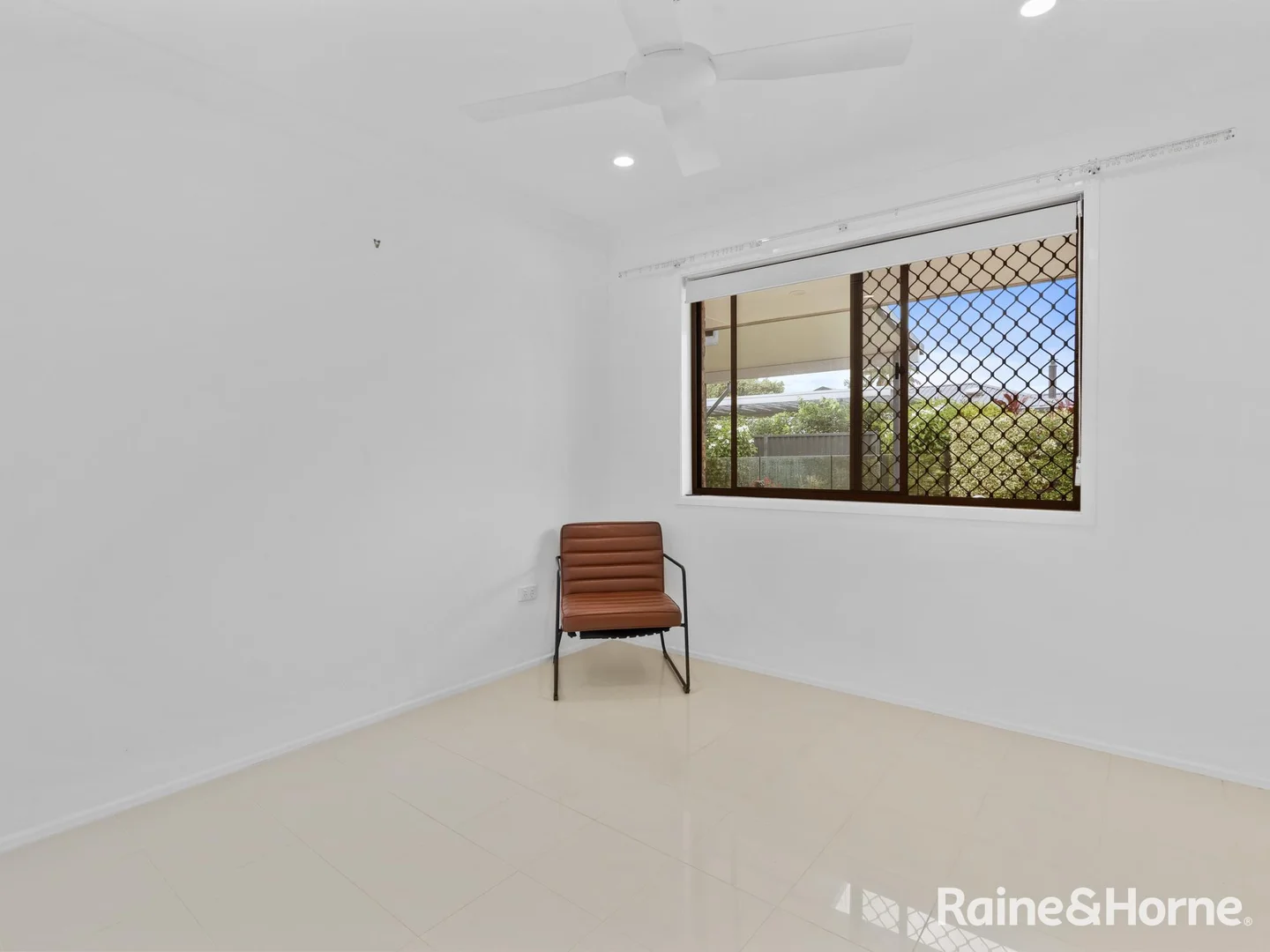 Additional image 9 of 45-47 Cane Street, Redland Bay QLD 4165