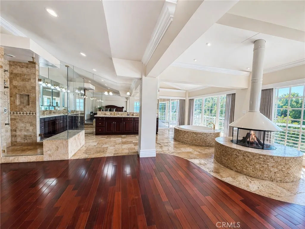 Additional image 35 of 4615 White Oak, Encino, CA 91316