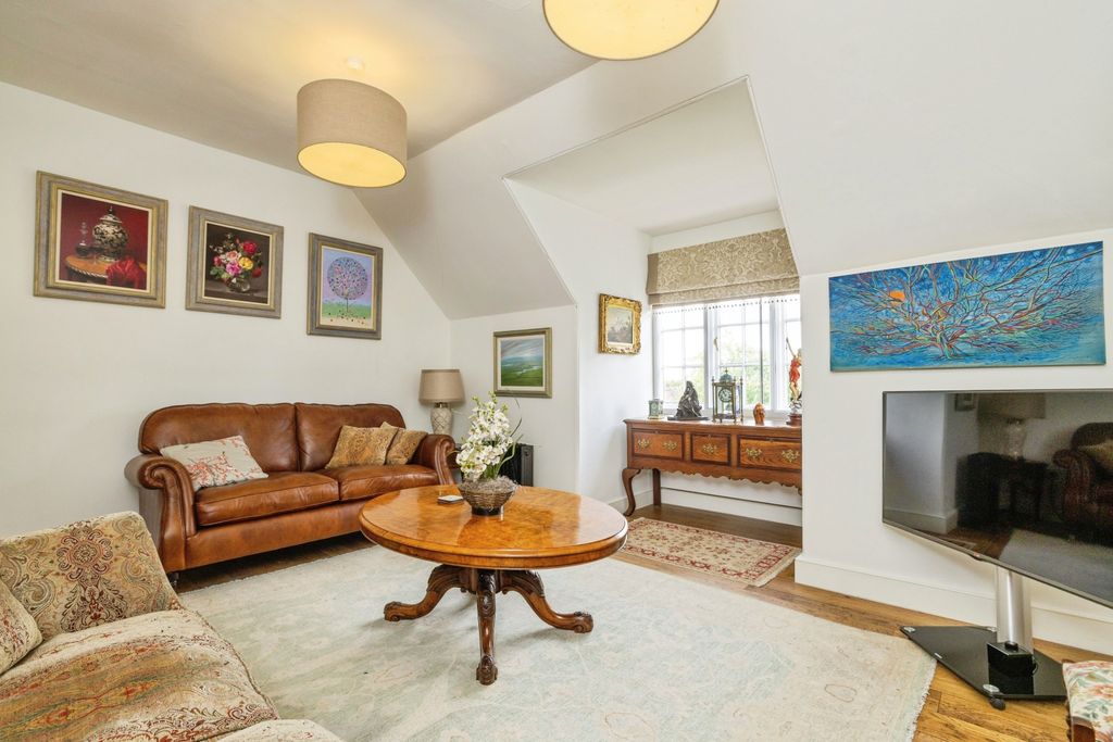 Additional image 7 of 2 bed flat for saleNewport, Lincoln LN1